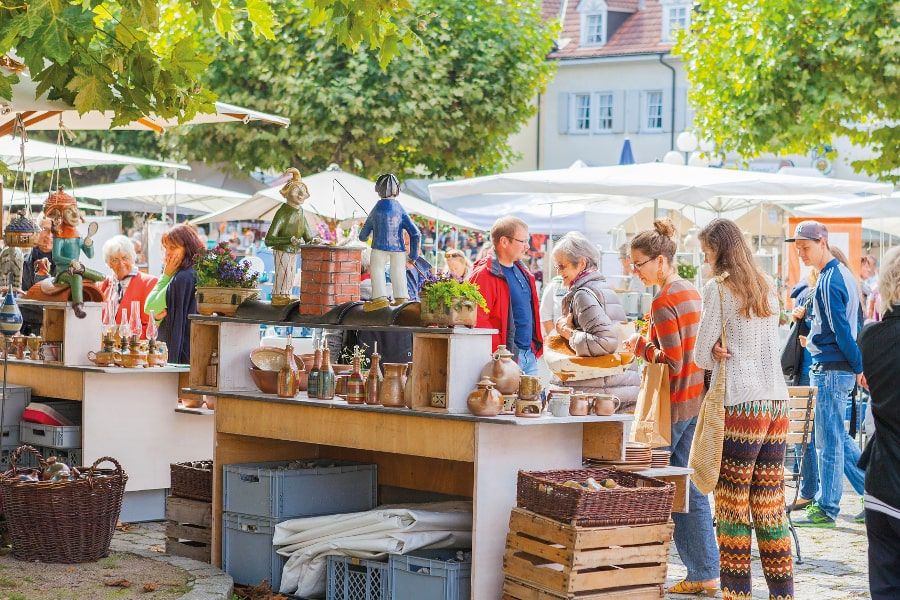 Stand auf dem Töpfermarkt in Kandern