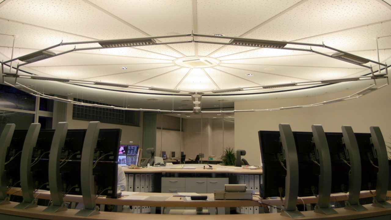 Grid2Smart - Konzeption zur Migration des Stromnetzes in ein Smart Grid mit einem hohen Anteil dezentraler Erzeuger 