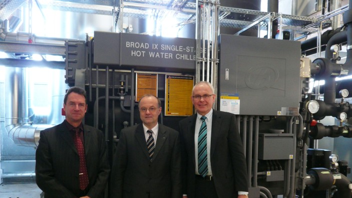Sanierung der Heizungs- und Lüftungsanlagen der Hochschule Offenburg mit innovativen
Technologien.