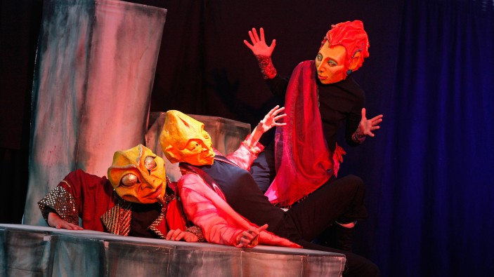 Das Theaterstück mit umweltpädagogischem Begleitprogramm wird in einem energieautarken Theaterzelt präsentiert.