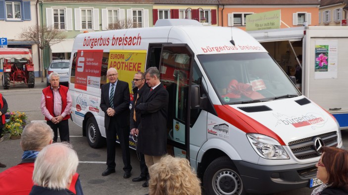 Ein ehrenamtlicher Bürberbusverein betreibt in Breisach zwei Buslinien