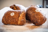 Ab sofort gibt es das Wasser- und Klimaschutz-Brot namens „WaKli`s-Brot“ zu kaufen.