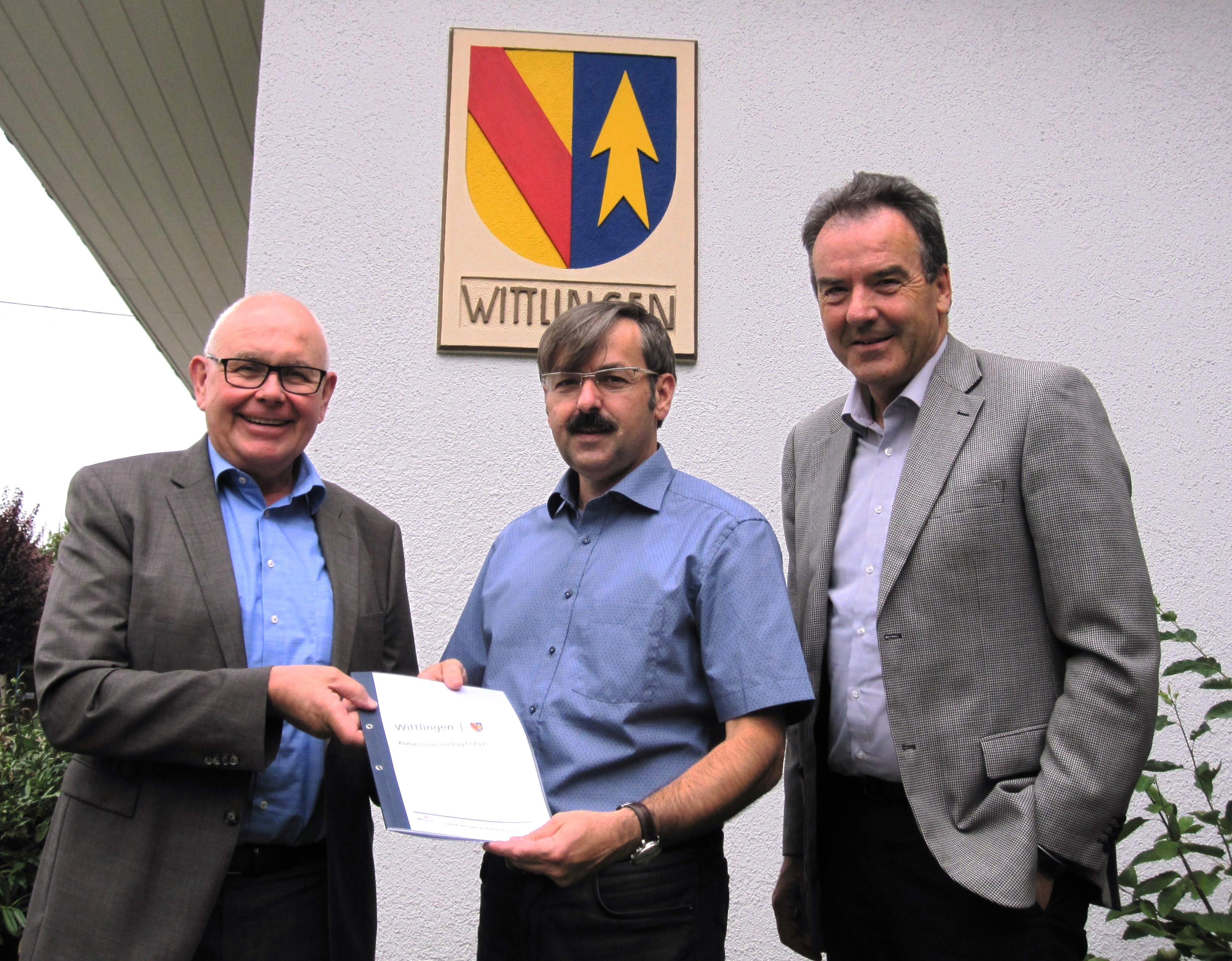 badenova Vorstand Mathias Nikolay, Bürgermeister Michael Herr und Johann-Martin Rogg (badenova)