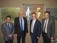 Vertragsunterzeichnung im Rathaus der Gemeinde Rust