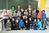 Laptopübergabe an die Emil-Thoma-Grundschule