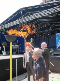 Entfachen der Ersten Flamme in Neustadt.