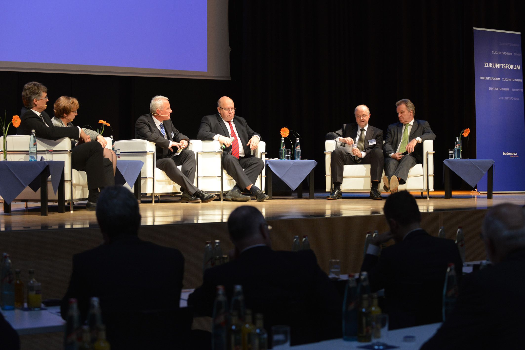 Podiumsdiskussion beim 4. badenova-Zukunftsforum.