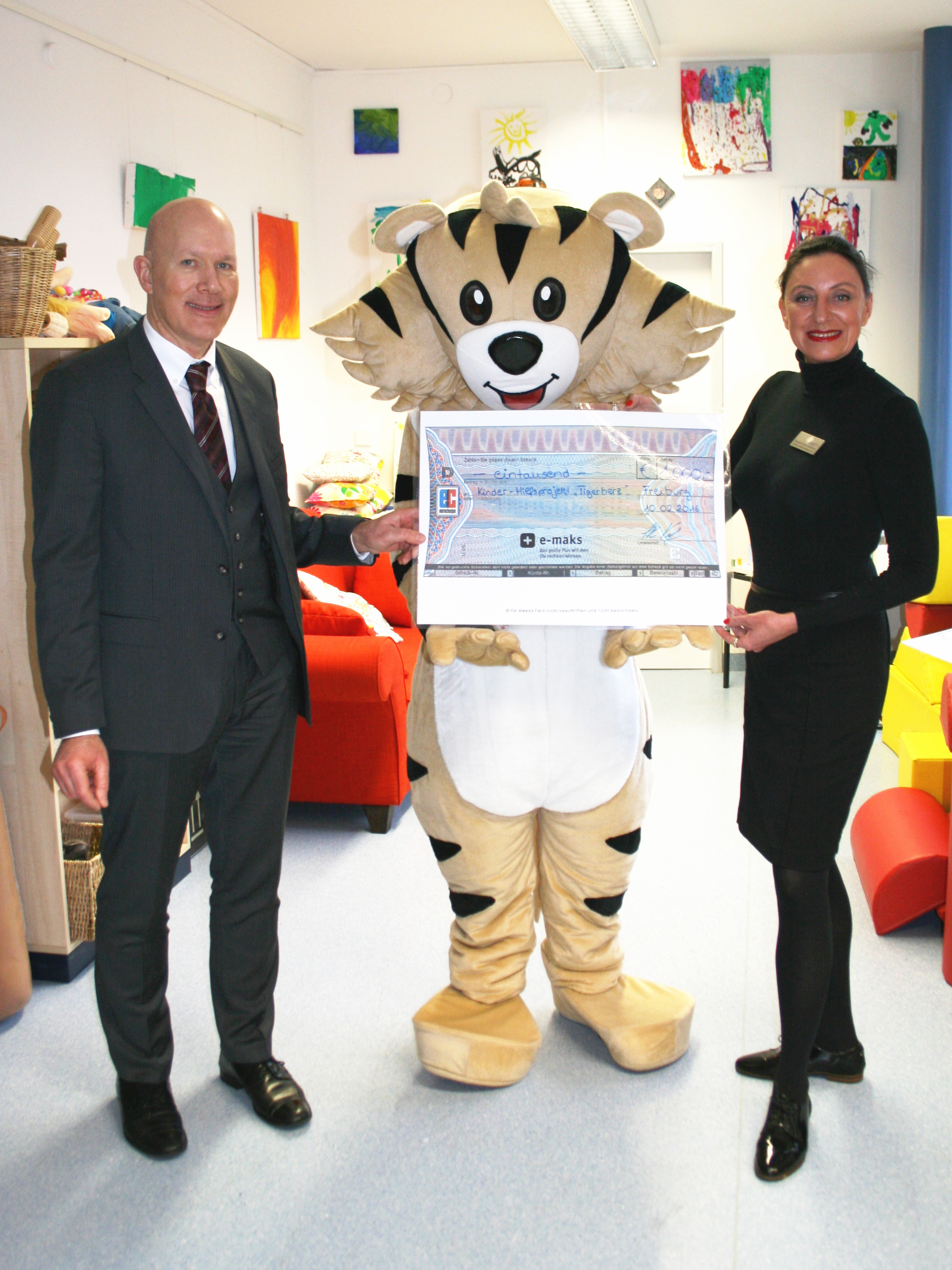 E-MAKS spendet 1.000 Euro an „Tigerherz“