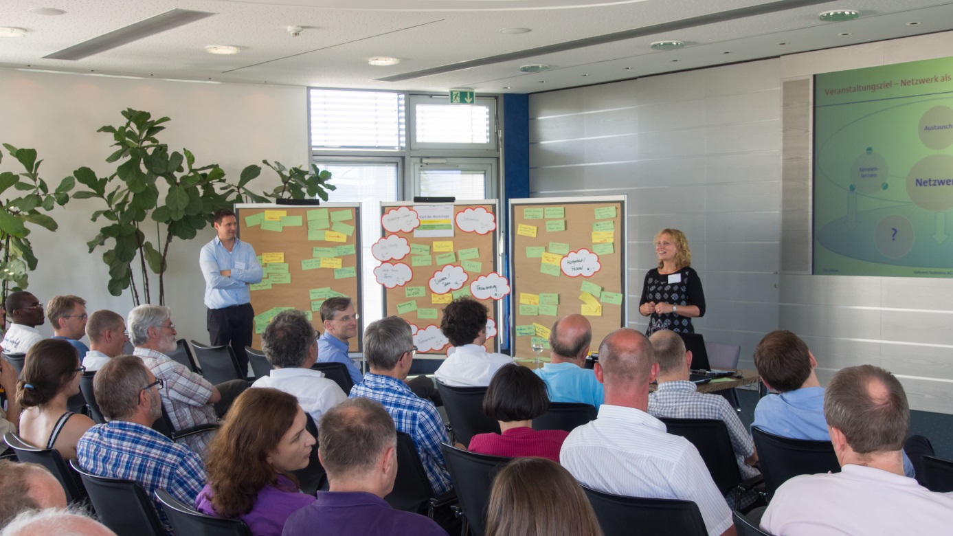 Auftakt der ersten Innovationsfondswerkstatt im Forum am Standort Freiburg