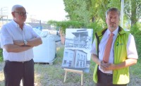 Bürgermeister Tilmann Petters zeigt auf, wie wertvoll saniertes Gelände für die Stadtentwicklung ist